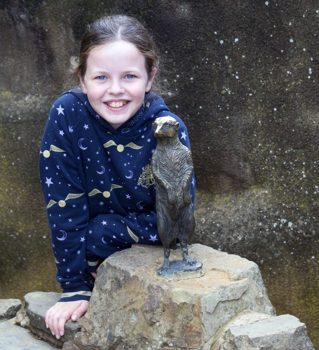 Jean Malthouse_Grace and the meerkat