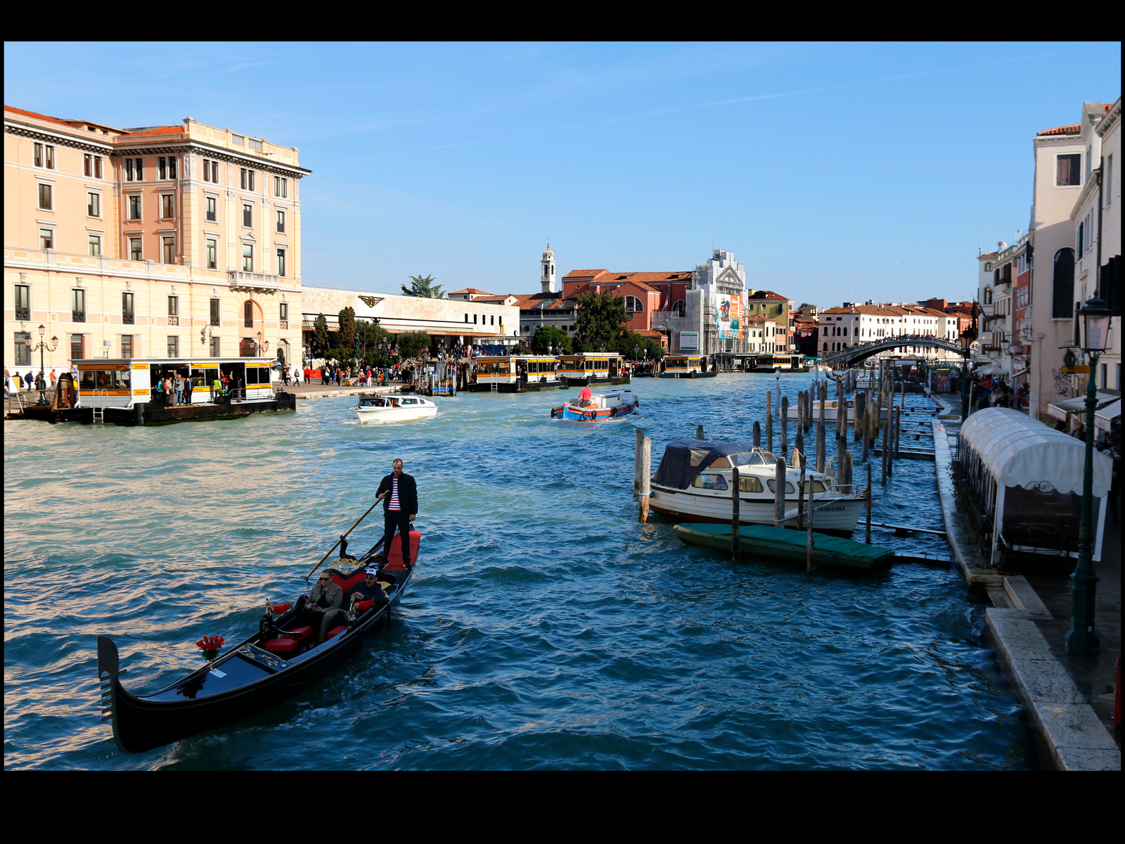 Venetian Canal_Tony Lawler